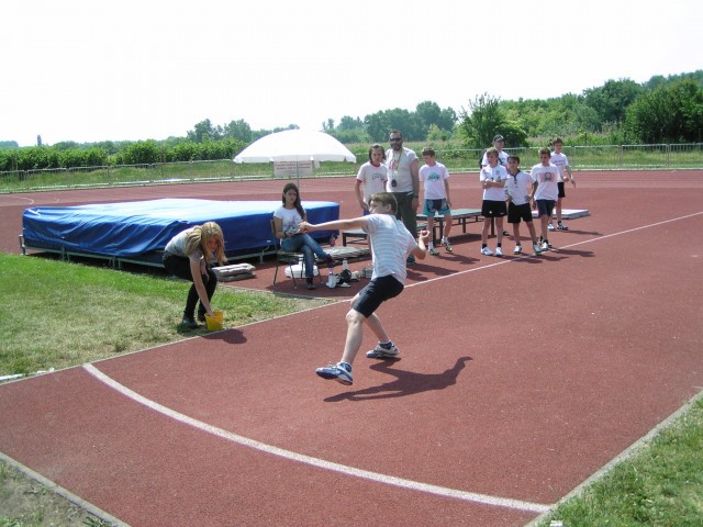 gyerekbajnokság 2011 016.jpg